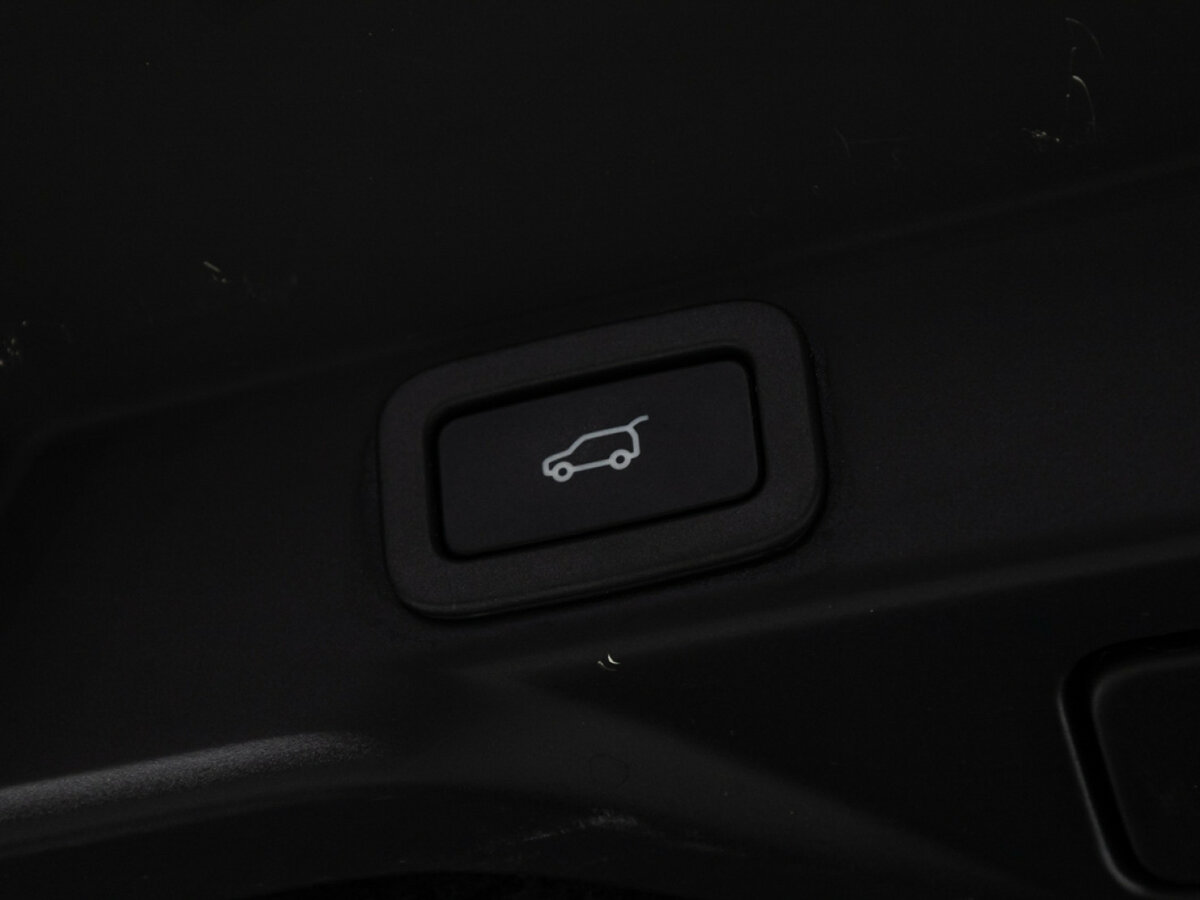 Land Rover Range Rover Sport с пробегом — 2018 год. Фото: #29