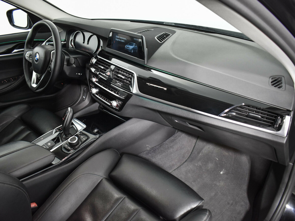 BMW 5 серии с пробегом — 2019 год. Фото: #11