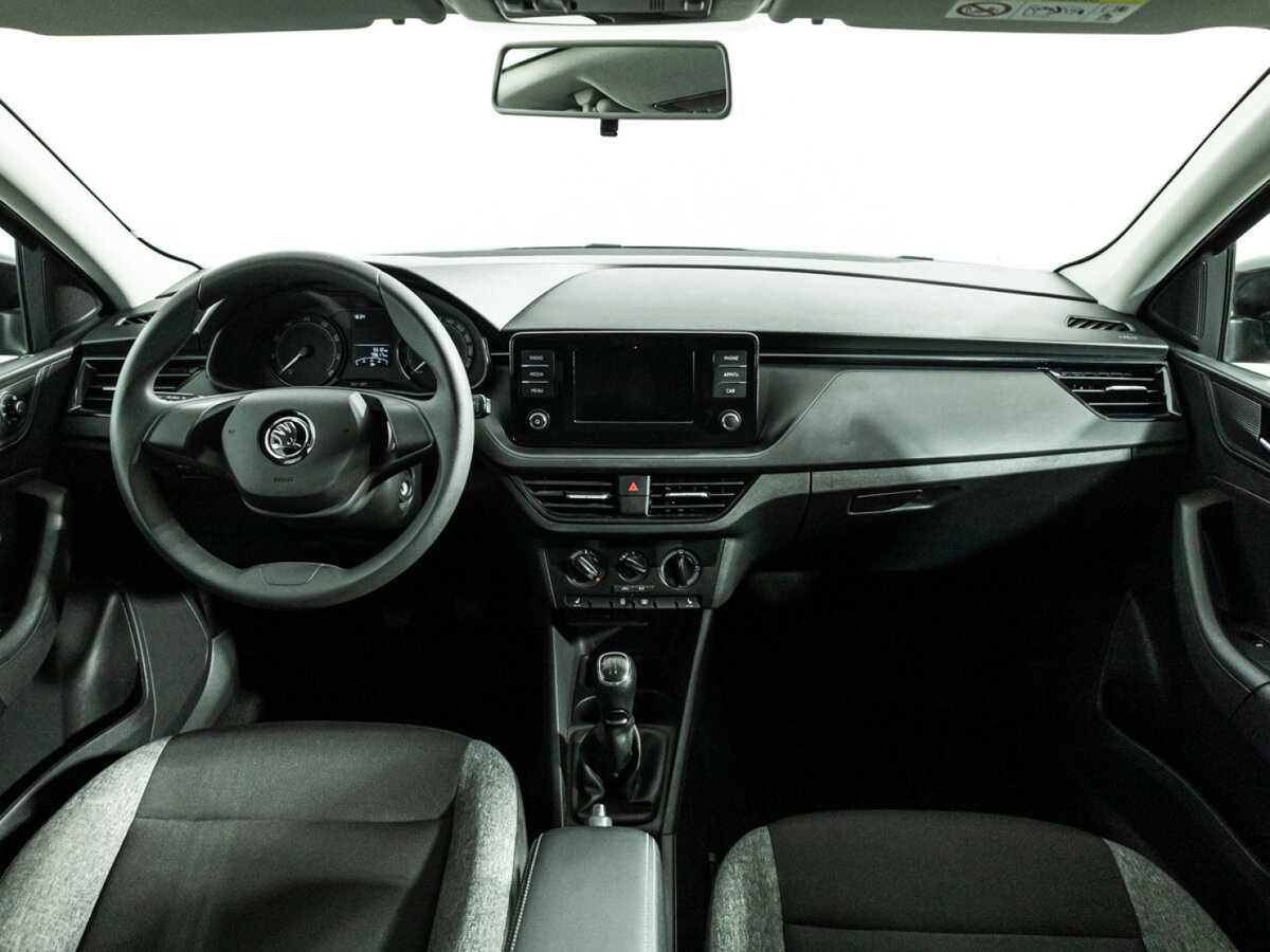 Skoda Rapid с пробегом — 2020 год. Фото: #11