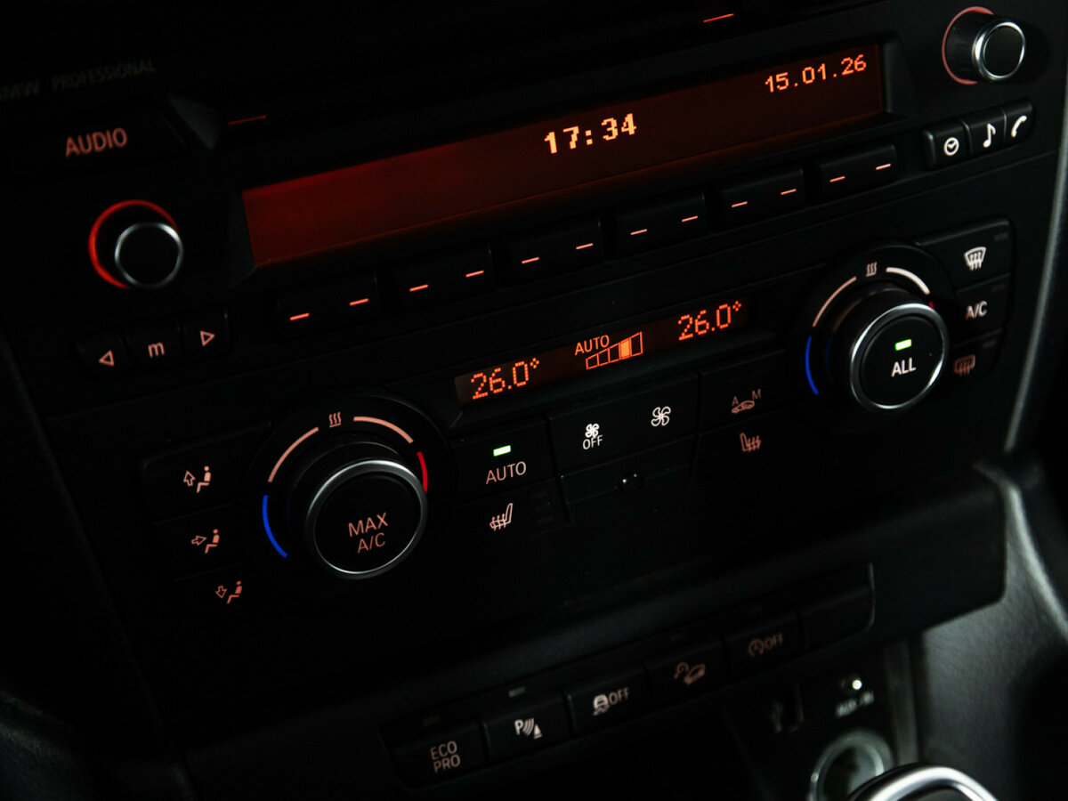 BMW X1 с пробегом — 2014 год. Фото: #14