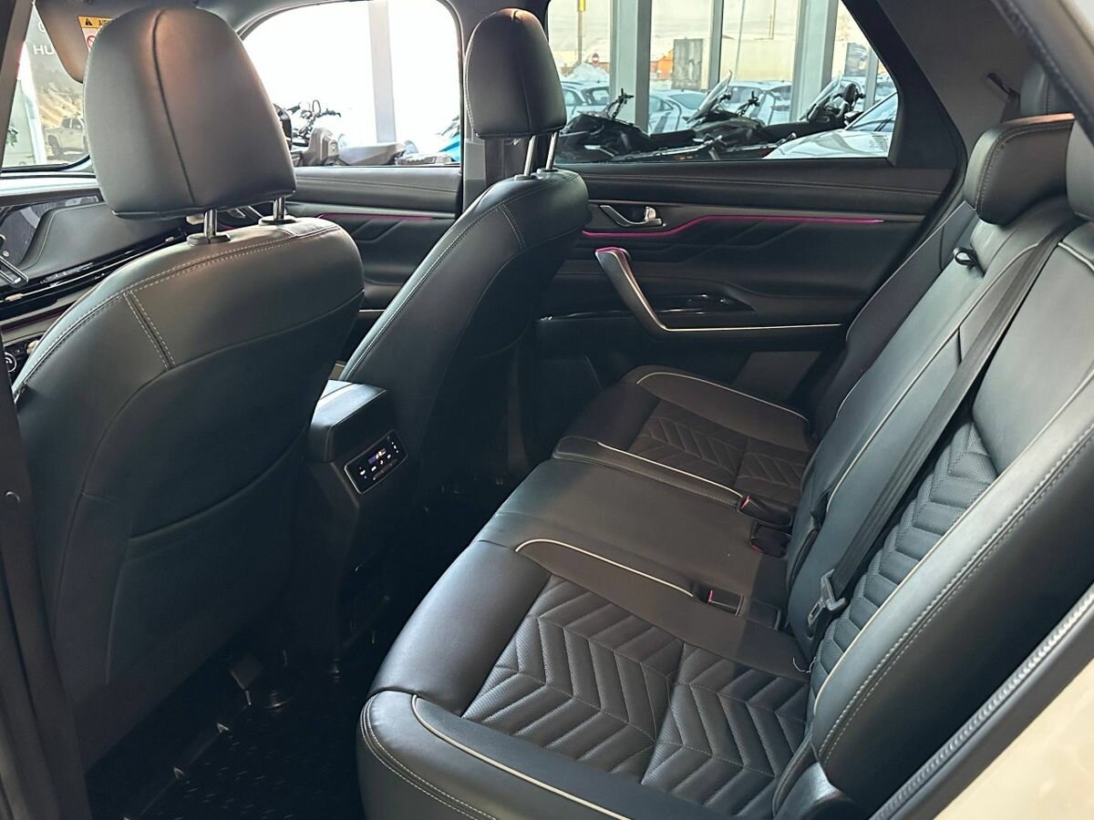 Changan CS95 с пробегом — 2023 год. Фото: #10