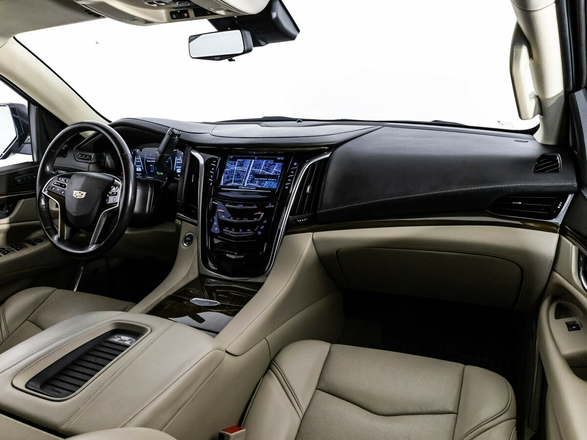 Cadillac Escalade с пробегом — 2020 год. Фото: #8