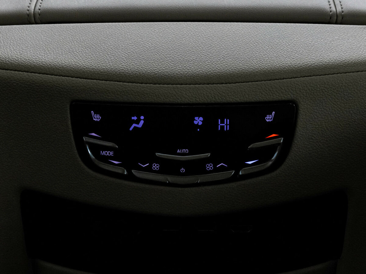 Cadillac Escalade с пробегом — 2020 год. Фото: #16