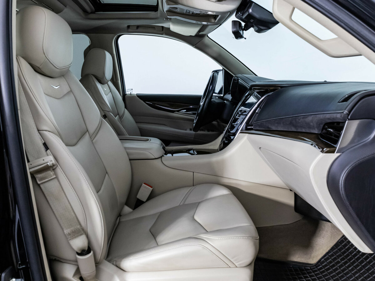 Cadillac Escalade с пробегом — 2020 год. Фото: #24