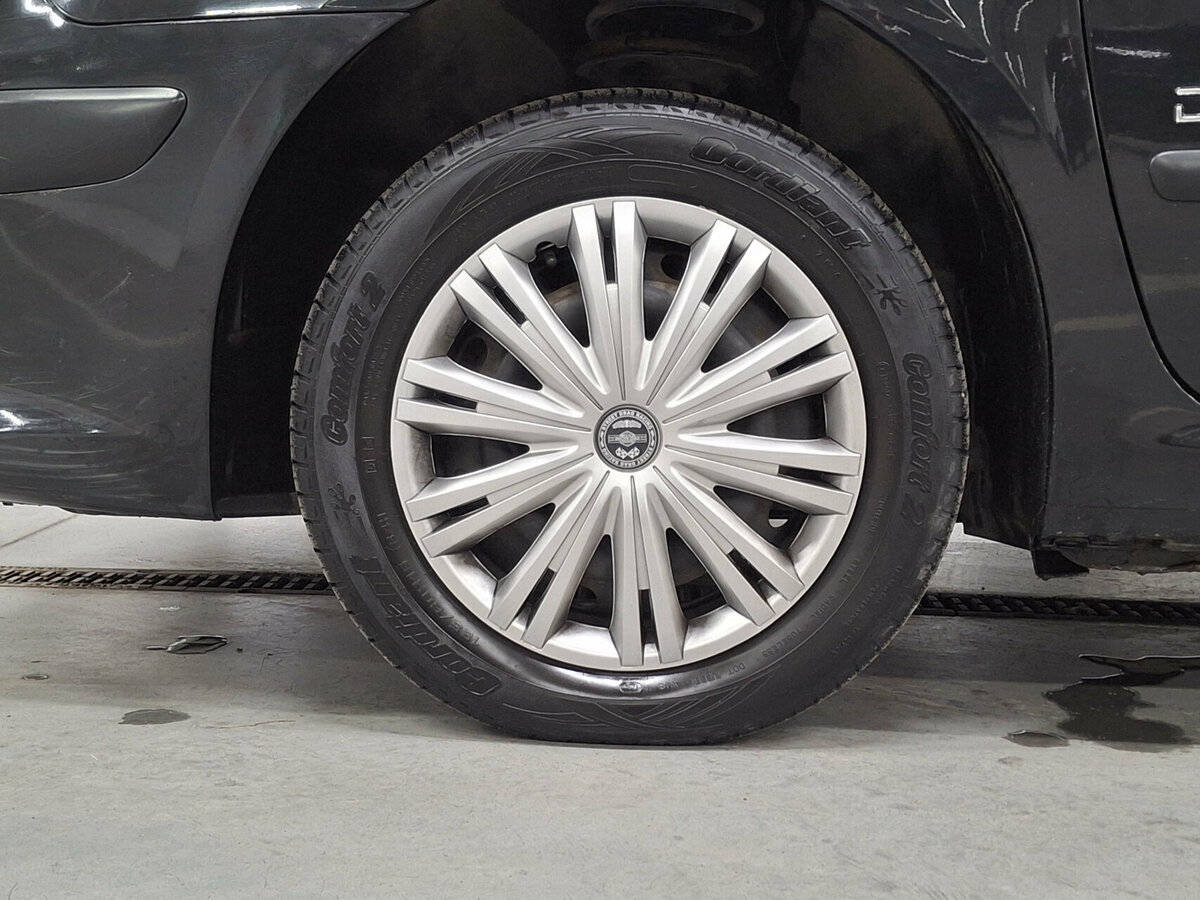 Peugeot 307 с пробегом — 2006 год. Фото: #16