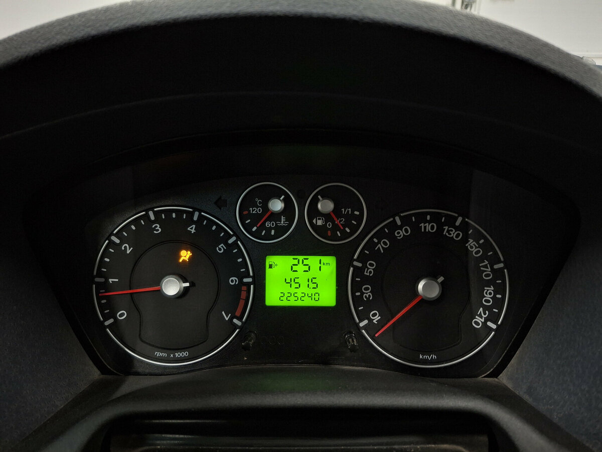 Ford Fusion с пробегом — 2008 год. Фото: #12