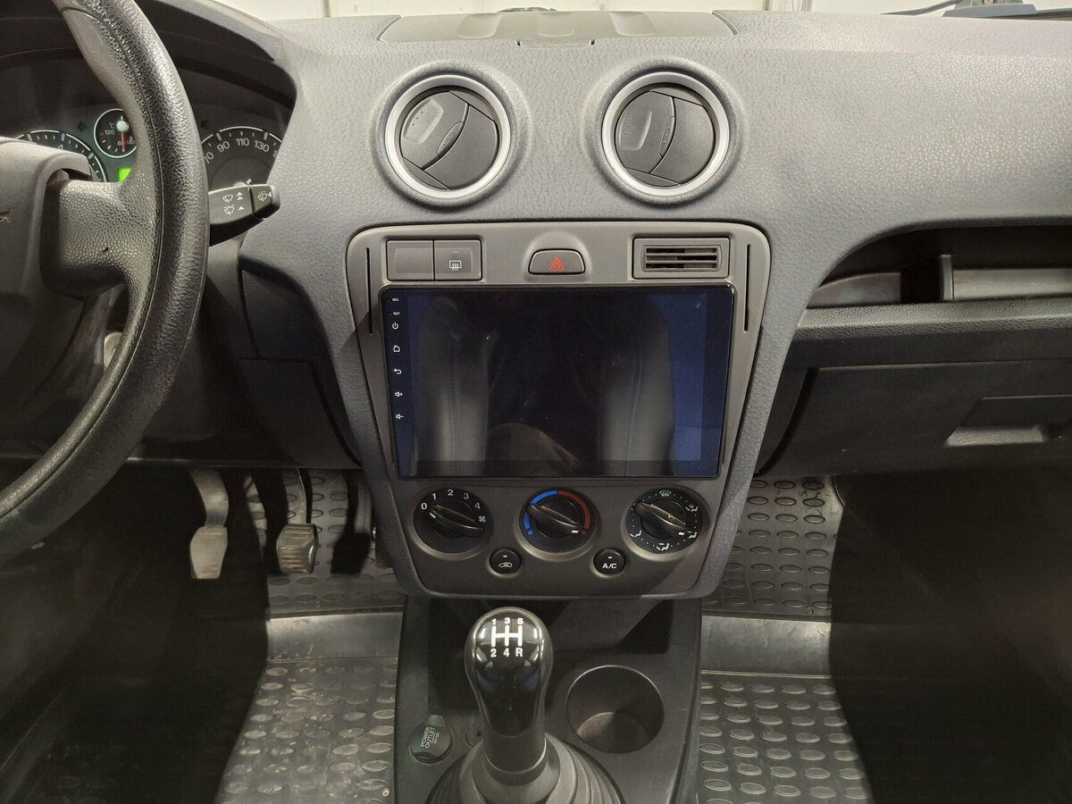 Ford Fusion с пробегом — 2008 год. Фото: #14