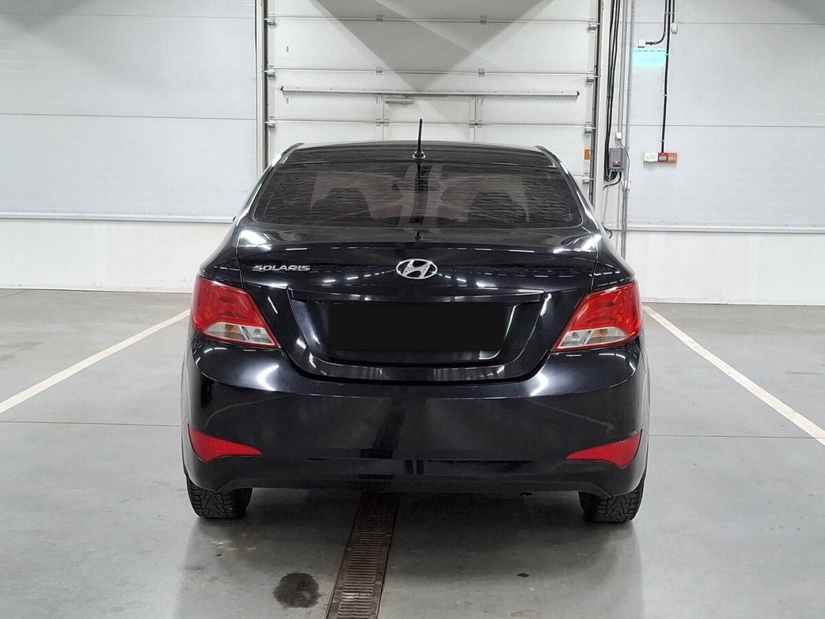 Hyundai Solaris с пробегом — 2016 год. Фото: #5