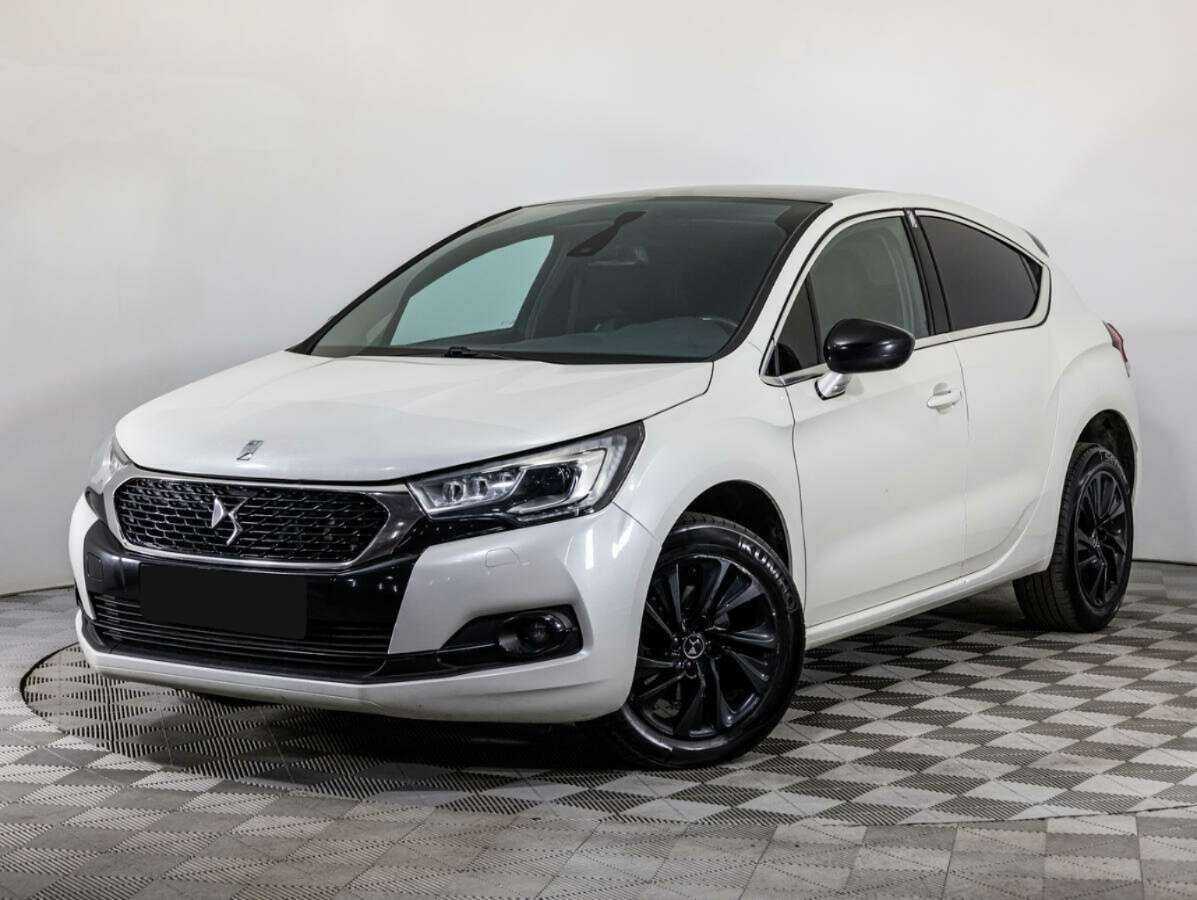 DS 4